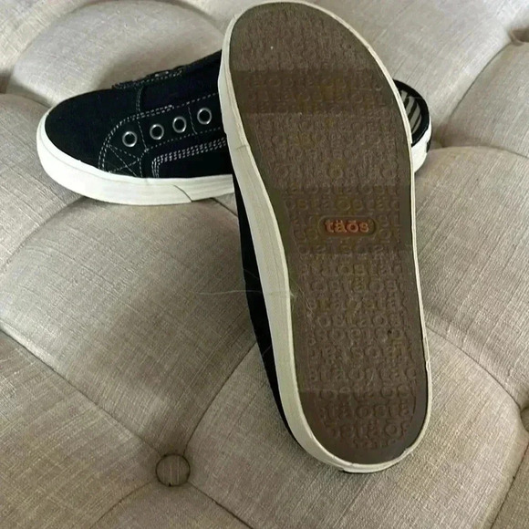 Taos Easy Soul Sneakers 6.5 - Picture 6 of 7